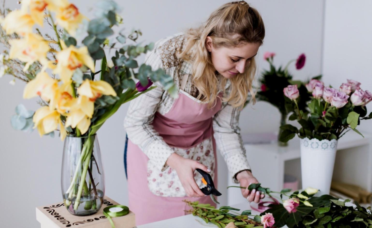 Profesyonel çiçek bakım uygulamaları