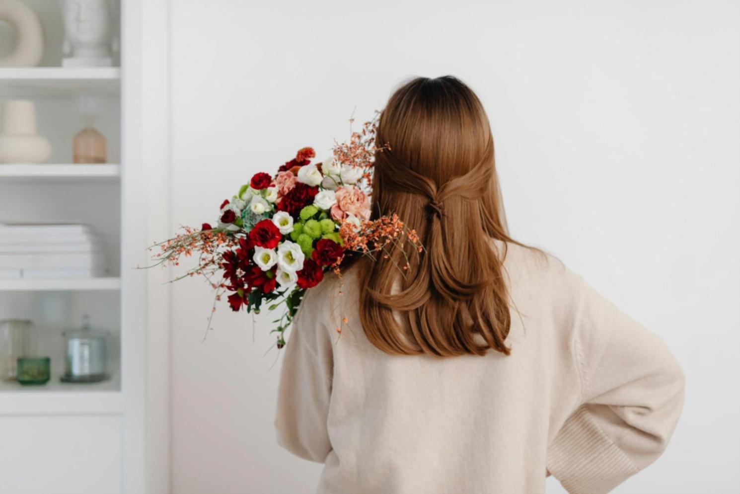 Çiçek bakım danışmanlığının başladığı sera ortamı